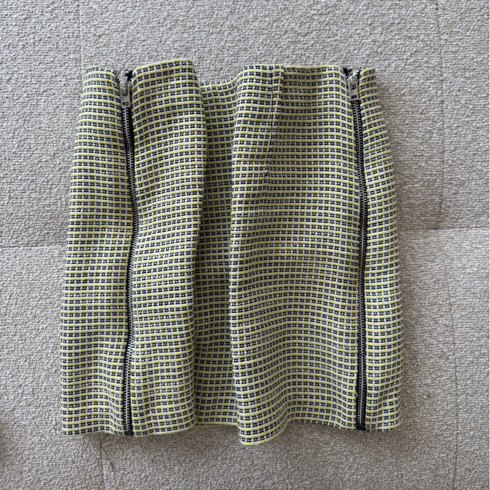 Bimba Y Lola Yellow Tweed Mini Skirt Size 40 (US 8) - Picture 5 of 9